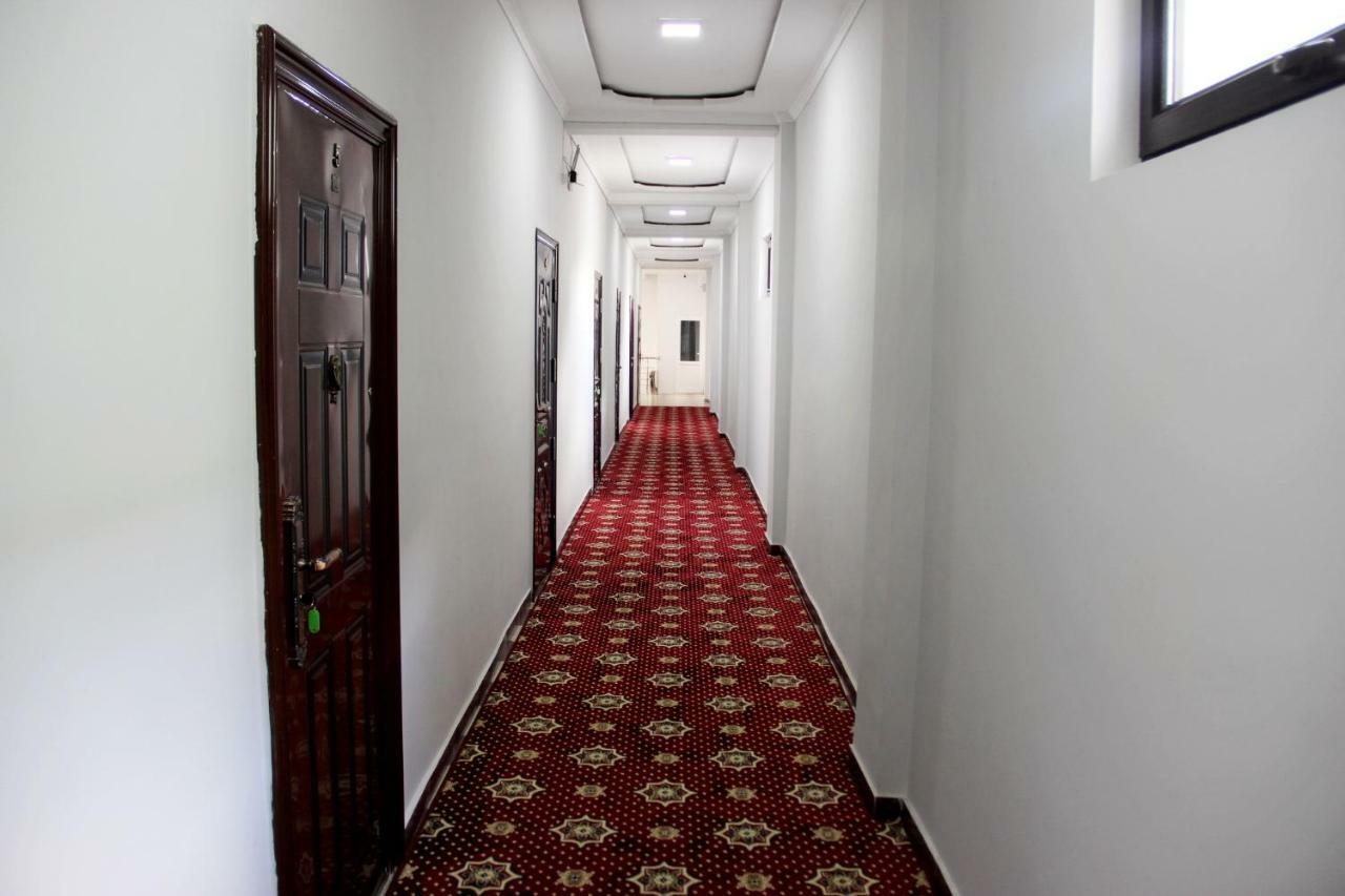 Hotel Zarafshon In Dushanbe Exterior foto